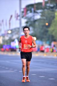 BIB: 2119
                            <button type="button" onclick="openModal(10714868)" class="btn btn-primary btn-sm float-right btn-popup" data-toggle="modal" data-target=".modal-high-quality">
                        <i class="fas fa-shopping-cart"></i> Add to Cart
                    </button>
                                            <button type="button" onclick="isThisMe(10714868, true)" class="btn btn-success btn-sm float-right btn-popup btn-isme hidden" data-toggle="tooltip" data-placement="bottom" title="นี่คือรูปของคุณใช่ไหม คลิกที่นี่เพื่อเอาเข้าอัลบั้ม">
                        <i class="fas fa-plus"></i> Add to album
                    </button>
                    <button type="button" onclick="isThisMe(10714868, false)" class="btn btn-warning btn-sm float-right btn-popup btn-isnotme hidden">
                        <i class="fas fa-ban"></i> Remove from album
                    </button>