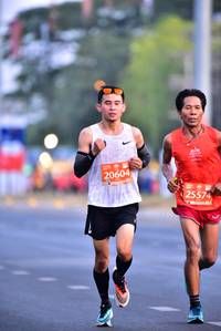 BIB: 20604, 25574
                            <button type="button" onclick="openModal(10714851)" class="btn btn-primary btn-sm float-right btn-popup" data-toggle="modal" data-target=".modal-high-quality">
                        <i class="fas fa-shopping-cart"></i> Add to Cart
                    </button>
                                            <button type="button" onclick="isThisMe(10714851, true)" class="btn btn-success btn-sm float-right btn-popup btn-isme hidden" data-toggle="tooltip" data-placement="bottom" title="นี่คือรูปของคุณใช่ไหม คลิกที่นี่เพื่อเอาเข้าอัลบั้ม">
                        <i class="fas fa-plus"></i> Add to album
                    </button>
                    <button type="button" onclick="isThisMe(10714851, false)" class="btn btn-warning btn-sm float-right btn-popup btn-isnotme hidden">
                        <i class="fas fa-ban"></i> Remove from album
                    </button>
