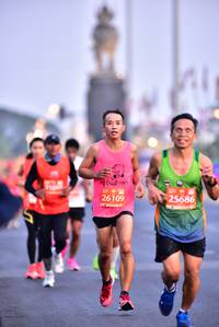 BIB: 26109, 25686
                            <button type="button" onclick="openModal(10717890)" class="btn btn-primary btn-sm float-right btn-popup" data-toggle="modal" data-target=".modal-high-quality">
                        <i class="fas fa-shopping-cart"></i> Add to Cart
                    </button>
                                            <button type="button" onclick="isThisMe(10717890, true)" class="btn btn-success btn-sm float-right btn-popup btn-isme hidden" data-toggle="tooltip" data-placement="bottom" title="นี่คือรูปของคุณใช่ไหม คลิกที่นี่เพื่อเอาเข้าอัลบั้ม">
                        <i class="fas fa-plus"></i> Add to album
                    </button>
                    <button type="button" onclick="isThisMe(10717890, false)" class="btn btn-warning btn-sm float-right btn-popup btn-isnotme hidden">
                        <i class="fas fa-ban"></i> Remove from album
                    </button>