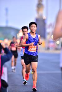 BIB: 20084
                            <button type="button" onclick="openModal(10714081)" class="btn btn-primary btn-sm float-right btn-popup" data-toggle="modal" data-target=".modal-high-quality">
                        <i class="fas fa-shopping-cart"></i> Add to Cart
                    </button>
                                            <button type="button" onclick="isThisMe(10714081, true)" class="btn btn-success btn-sm float-right btn-popup btn-isme hidden" data-toggle="tooltip" data-placement="bottom" title="นี่คือรูปของคุณใช่ไหม คลิกที่นี่เพื่อเอาเข้าอัลบั้ม">
                        <i class="fas fa-plus"></i> Add to album
                    </button>
                    <button type="button" onclick="isThisMe(10714081, false)" class="btn btn-warning btn-sm float-right btn-popup btn-isnotme hidden">
                        <i class="fas fa-ban"></i> Remove from album
                    </button>