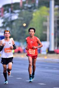 BIB: 20604, 25574
                            <button type="button" onclick="openModal(10714817)" class="btn btn-primary btn-sm float-right btn-popup" data-toggle="modal" data-target=".modal-high-quality">
                        <i class="fas fa-shopping-cart"></i> Add to Cart
                    </button>
                                            <button type="button" onclick="isThisMe(10714817, true)" class="btn btn-success btn-sm float-right btn-popup btn-isme hidden" data-toggle="tooltip" data-placement="bottom" title="นี่คือรูปของคุณใช่ไหม คลิกที่นี่เพื่อเอาเข้าอัลบั้ม">
                        <i class="fas fa-plus"></i> Add to album
                    </button>
                    <button type="button" onclick="isThisMe(10714817, false)" class="btn btn-warning btn-sm float-right btn-popup btn-isnotme hidden">
                        <i class="fas fa-ban"></i> Remove from album
                    </button>