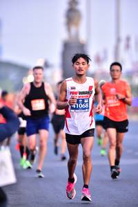 BIB: 41068
                            <button type="button" onclick="openModal(10720179)" class="btn btn-primary btn-sm float-right btn-popup" data-toggle="modal" data-target=".modal-high-quality">
                        <i class="fas fa-shopping-cart"></i> Add to Cart
                    </button>
                                            <button type="button" onclick="isThisMe(10720179, true)" class="btn btn-success btn-sm float-right btn-popup btn-isme hidden" data-toggle="tooltip" data-placement="bottom" title="นี่คือรูปของคุณใช่ไหม คลิกที่นี่เพื่อเอาเข้าอัลบั้ม">
                        <i class="fas fa-plus"></i> Add to album
                    </button>
                    <button type="button" onclick="isThisMe(10720179, false)" class="btn btn-warning btn-sm float-right btn-popup btn-isnotme hidden">
                        <i class="fas fa-ban"></i> Remove from album
                    </button>