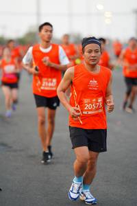 BIB: 214, 20573
                            <button type="button" onclick="openModal(11099932)" class="btn btn-primary btn-sm float-right btn-popup" data-toggle="modal" data-target=".modal-high-quality">
                        <i class="fas fa-shopping-cart"></i> Add to Cart
                    </button>
                                            <button type="button" onclick="isThisMe(11099932, true)" class="btn btn-success btn-sm float-right btn-popup btn-isme hidden" data-toggle="tooltip" data-placement="bottom" title="นี่คือรูปของคุณใช่ไหม คลิกที่นี่เพื่อเอาเข้าอัลบั้ม">
                        <i class="fas fa-plus"></i> Add to album
                    </button>
                    <button type="button" onclick="isThisMe(11099932, false)" class="btn btn-warning btn-sm float-right btn-popup btn-isnotme hidden">
                        <i class="fas fa-ban"></i> Remove from album
                    </button>