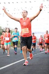 BIB: 20139
                            <button type="button" onclick="openModal(10639204)" class="btn btn-primary btn-sm float-right btn-popup" data-toggle="modal" data-target=".modal-high-quality">
                        <i class="fas fa-shopping-cart"></i> Add to Cart
                    </button>
                                            <button type="button" onclick="isThisMe(10639204, true)" class="btn btn-success btn-sm float-right btn-popup btn-isme hidden" data-toggle="tooltip" data-placement="bottom" title="นี่คือรูปของคุณใช่ไหม คลิกที่นี่เพื่อเอาเข้าอัลบั้ม">
                        <i class="fas fa-plus"></i> Add to album
                    </button>
                    <button type="button" onclick="isThisMe(10639204, false)" class="btn btn-warning btn-sm float-right btn-popup btn-isnotme hidden">
                        <i class="fas fa-ban"></i> Remove from album
                    </button>