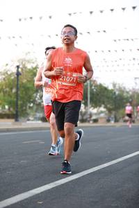 BIB: 21071, 204
                            <button type="button" onclick="openModal(10635771)" class="btn btn-primary btn-sm float-right btn-popup" data-toggle="modal" data-target=".modal-high-quality">
                        <i class="fas fa-shopping-cart"></i> Add to Cart
                    </button>
                                            <button type="button" onclick="isThisMe(10635771, true)" class="btn btn-success btn-sm float-right btn-popup btn-isme hidden" data-toggle="tooltip" data-placement="bottom" title="นี่คือรูปของคุณใช่ไหม คลิกที่นี่เพื่อเอาเข้าอัลบั้ม">
                        <i class="fas fa-plus"></i> Add to album
                    </button>
                    <button type="button" onclick="isThisMe(10635771, false)" class="btn btn-warning btn-sm float-right btn-popup btn-isnotme hidden">
                        <i class="fas fa-ban"></i> Remove from album
                    </button>