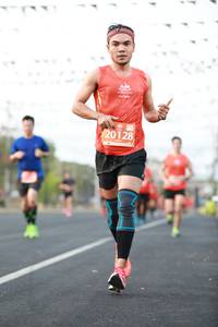 BIB: 20128
                            <button type="button" onclick="openModal(10637981)" class="btn btn-primary btn-sm float-right btn-popup" data-toggle="modal" data-target=".modal-high-quality">
                        <i class="fas fa-shopping-cart"></i> Add to Cart
                    </button>
                                            <button type="button" onclick="isThisMe(10637981, true)" class="btn btn-success btn-sm float-right btn-popup btn-isme hidden" data-toggle="tooltip" data-placement="bottom" title="นี่คือรูปของคุณใช่ไหม คลิกที่นี่เพื่อเอาเข้าอัลบั้ม">
                        <i class="fas fa-plus"></i> Add to album
                    </button>
                    <button type="button" onclick="isThisMe(10637981, false)" class="btn btn-warning btn-sm float-right btn-popup btn-isnotme hidden">
                        <i class="fas fa-ban"></i> Remove from album
                    </button>
