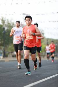 BIB: 26923, 22446
                            <button type="button" onclick="openModal(10638399)" class="btn btn-primary btn-sm float-right btn-popup" data-toggle="modal" data-target=".modal-high-quality">
                        <i class="fas fa-shopping-cart"></i> Add to Cart
                    </button>
                                            <button type="button" onclick="isThisMe(10638399, true)" class="btn btn-success btn-sm float-right btn-popup btn-isme hidden" data-toggle="tooltip" data-placement="bottom" title="นี่คือรูปของคุณใช่ไหม คลิกที่นี่เพื่อเอาเข้าอัลบั้ม">
                        <i class="fas fa-plus"></i> Add to album
                    </button>
                    <button type="button" onclick="isThisMe(10638399, false)" class="btn btn-warning btn-sm float-right btn-popup btn-isnotme hidden">
                        <i class="fas fa-ban"></i> Remove from album
                    </button>