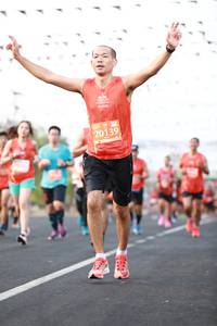 BIB: 20139
                            <button type="button" onclick="openModal(10639195)" class="btn btn-primary btn-sm float-right btn-popup" data-toggle="modal" data-target=".modal-high-quality">
                        <i class="fas fa-shopping-cart"></i> Add to Cart
                    </button>
                                            <button type="button" onclick="isThisMe(10639195, true)" class="btn btn-success btn-sm float-right btn-popup btn-isme hidden" data-toggle="tooltip" data-placement="bottom" title="นี่คือรูปของคุณใช่ไหม คลิกที่นี่เพื่อเอาเข้าอัลบั้ม">
                        <i class="fas fa-plus"></i> Add to album
                    </button>
                    <button type="button" onclick="isThisMe(10639195, false)" class="btn btn-warning btn-sm float-right btn-popup btn-isnotme hidden">
                        <i class="fas fa-ban"></i> Remove from album
                    </button>