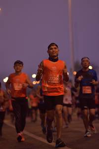 BIB: 27200, 22360, 21359
                            <button type="button" onclick="openModal(11868752)" class="btn btn-primary btn-sm float-right btn-popup" data-toggle="modal" data-target=".modal-high-quality">
                        <i class="fas fa-shopping-cart"></i> Add to Cart
                    </button>
                                            <button type="button" onclick="isThisMe(11868752, true)" class="btn btn-success btn-sm float-right btn-popup btn-isme hidden" data-toggle="tooltip" data-placement="bottom" title="นี่คือรูปของคุณใช่ไหม คลิกที่นี่เพื่อเอาเข้าอัลบั้ม">
                        <i class="fas fa-plus"></i> Add to album
                    </button>
                    <button type="button" onclick="isThisMe(11868752, false)" class="btn btn-warning btn-sm float-right btn-popup btn-isnotme hidden">
                        <i class="fas fa-ban"></i> Remove from album
                    </button>