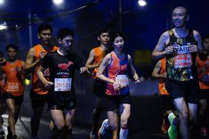 BIB: 20946, 207, 23815, 29123, 25538
                            <button type="button" onclick="openModal(10980985)" class="btn btn-primary btn-sm float-right btn-popup" data-toggle="modal" data-target=".modal-high-quality">
                        <i class="fas fa-shopping-cart"></i> Add to Cart
                    </button>
                                            <button type="button" onclick="isThisMe(10980985, true)" class="btn btn-success btn-sm float-right btn-popup btn-isme hidden" data-toggle="tooltip" data-placement="bottom" title="นี่คือรูปของคุณใช่ไหม คลิกที่นี่เพื่อเอาเข้าอัลบั้ม">
                        <i class="fas fa-plus"></i> Add to album
                    </button>
                    <button type="button" onclick="isThisMe(10980985, false)" class="btn btn-warning btn-sm float-right btn-popup btn-isnotme hidden">
                        <i class="fas fa-ban"></i> Remove from album
                    </button>