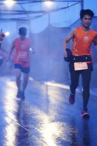 BIB: 2230, 899
                            <button type="button" onclick="openModal(11058145)" class="btn btn-primary btn-sm float-right btn-popup" data-toggle="modal" data-target=".modal-high-quality">
                        <i class="fas fa-shopping-cart"></i> Add to Cart
                    </button>
                                            <button type="button" onclick="isThisMe(11058145, true)" class="btn btn-success btn-sm float-right btn-popup btn-isme hidden" data-toggle="tooltip" data-placement="bottom" title="นี่คือรูปของคุณใช่ไหม คลิกที่นี่เพื่อเอาเข้าอัลบั้ม">
                        <i class="fas fa-plus"></i> Add to album
                    </button>
                    <button type="button" onclick="isThisMe(11058145, false)" class="btn btn-warning btn-sm float-right btn-popup btn-isnotme hidden">
                        <i class="fas fa-ban"></i> Remove from album
                    </button>
