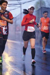 BIB: 20022, 207, 28218
                            <button type="button" onclick="openModal(11101332)" class="btn btn-primary btn-sm float-right btn-popup" data-toggle="modal" data-target=".modal-high-quality">
                        <i class="fas fa-shopping-cart"></i> Add to Cart
                    </button>
                                            <button type="button" onclick="isThisMe(11101332, true)" class="btn btn-success btn-sm float-right btn-popup btn-isme hidden" data-toggle="tooltip" data-placement="bottom" title="นี่คือรูปของคุณใช่ไหม คลิกที่นี่เพื่อเอาเข้าอัลบั้ม">
                        <i class="fas fa-plus"></i> Add to album
                    </button>
                    <button type="button" onclick="isThisMe(11101332, false)" class="btn btn-warning btn-sm float-right btn-popup btn-isnotme hidden">
                        <i class="fas fa-ban"></i> Remove from album
                    </button>