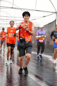 BIB: 219, 26541
                            <button type="button" onclick="openModal(11377578)" class="btn btn-primary btn-sm float-right btn-popup" data-toggle="modal" data-target=".modal-high-quality">
                        <i class="fas fa-shopping-cart"></i> Add to Cart
                    </button>
                                            <button type="button" onclick="isThisMe(11377578, true)" class="btn btn-success btn-sm float-right btn-popup btn-isme hidden" data-toggle="tooltip" data-placement="bottom" title="นี่คือรูปของคุณใช่ไหม คลิกที่นี่เพื่อเอาเข้าอัลบั้ม">
                        <i class="fas fa-plus"></i> Add to album
                    </button>
                    <button type="button" onclick="isThisMe(11377578, false)" class="btn btn-warning btn-sm float-right btn-popup btn-isnotme hidden">
                        <i class="fas fa-ban"></i> Remove from album
                    </button>