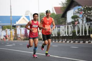 BIB: 26546, 530
                            <button type="button" onclick="openModal(11220250)" class="btn btn-primary btn-sm float-right btn-popup" data-toggle="modal" data-target=".modal-high-quality">
                        <i class="fas fa-shopping-cart"></i> Add to Cart
                    </button>
                                            <button type="button" onclick="isThisMe(11220250, true)" class="btn btn-success btn-sm float-right btn-popup btn-isme hidden" data-toggle="tooltip" data-placement="bottom" title="นี่คือรูปของคุณใช่ไหม คลิกที่นี่เพื่อเอาเข้าอัลบั้ม">
                        <i class="fas fa-plus"></i> Add to album
                    </button>
                    <button type="button" onclick="isThisMe(11220250, false)" class="btn btn-warning btn-sm float-right btn-popup btn-isnotme hidden">
                        <i class="fas fa-ban"></i> Remove from album
                    </button>