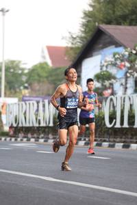 BIB: 80802
                            <button type="button" onclick="openModal(11232715)" class="btn btn-primary btn-sm float-right btn-popup" data-toggle="modal" data-target=".modal-high-quality">
                        <i class="fas fa-shopping-cart"></i> Add to Cart
                    </button>
                                            <button type="button" onclick="isThisMe(11232715, true)" class="btn btn-success btn-sm float-right btn-popup btn-isme hidden" data-toggle="tooltip" data-placement="bottom" title="นี่คือรูปของคุณใช่ไหม คลิกที่นี่เพื่อเอาเข้าอัลบั้ม">
                        <i class="fas fa-plus"></i> Add to album
                    </button>
                    <button type="button" onclick="isThisMe(11232715, false)" class="btn btn-warning btn-sm float-right btn-popup btn-isnotme hidden">
                        <i class="fas fa-ban"></i> Remove from album
                    </button>