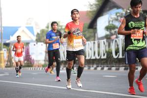 BIB: 20343, 24989, 2116
                            <button type="button" onclick="openModal(11234224)" class="btn btn-primary btn-sm float-right btn-popup" data-toggle="modal" data-target=".modal-high-quality">
                        <i class="fas fa-shopping-cart"></i> Add to Cart
                    </button>
                                            <button type="button" onclick="isThisMe(11234224, true)" class="btn btn-success btn-sm float-right btn-popup btn-isme hidden" data-toggle="tooltip" data-placement="bottom" title="นี่คือรูปของคุณใช่ไหม คลิกที่นี่เพื่อเอาเข้าอัลบั้ม">
                        <i class="fas fa-plus"></i> Add to album
                    </button>
                    <button type="button" onclick="isThisMe(11234224, false)" class="btn btn-warning btn-sm float-right btn-popup btn-isnotme hidden">
                        <i class="fas fa-ban"></i> Remove from album
                    </button>