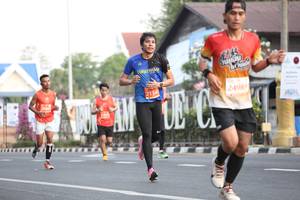 BIB: 2134, 24989, 20060
                            <button type="button" onclick="openModal(11234332)" class="btn btn-primary btn-sm float-right btn-popup" data-toggle="modal" data-target=".modal-high-quality">
                        <i class="fas fa-shopping-cart"></i> Add to Cart
                    </button>
                                            <button type="button" onclick="isThisMe(11234332, true)" class="btn btn-success btn-sm float-right btn-popup btn-isme hidden" data-toggle="tooltip" data-placement="bottom" title="นี่คือรูปของคุณใช่ไหม คลิกที่นี่เพื่อเอาเข้าอัลบั้ม">
                        <i class="fas fa-plus"></i> Add to album
                    </button>
                    <button type="button" onclick="isThisMe(11234332, false)" class="btn btn-warning btn-sm float-right btn-popup btn-isnotme hidden">
                        <i class="fas fa-ban"></i> Remove from album
                    </button>