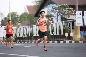 BIB: 20030, 20771
                            <button type="button" onclick="openModal(11223364)" class="btn btn-primary btn-sm float-right btn-popup" data-toggle="modal" data-target=".modal-high-quality">
                        <i class="fas fa-shopping-cart"></i> Add to Cart
                    </button>
                                            <button type="button" onclick="isThisMe(11223364, true)" class="btn btn-success btn-sm float-right btn-popup btn-isme hidden" data-toggle="tooltip" data-placement="bottom" title="นี่คือรูปของคุณใช่ไหม คลิกที่นี่เพื่อเอาเข้าอัลบั้ม">
                        <i class="fas fa-plus"></i> Add to album
                    </button>
                    <button type="button" onclick="isThisMe(11223364, false)" class="btn btn-warning btn-sm float-right btn-popup btn-isnotme hidden">
                        <i class="fas fa-ban"></i> Remove from album
                    </button>