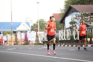 BIB: 2049, 2638
                            <button type="button" onclick="openModal(11231207)" class="btn btn-primary btn-sm float-right btn-popup" data-toggle="modal" data-target=".modal-high-quality">
                        <i class="fas fa-shopping-cart"></i> Add to Cart
                    </button>
                                            <button type="button" onclick="isThisMe(11231207, true)" class="btn btn-success btn-sm float-right btn-popup btn-isme hidden" data-toggle="tooltip" data-placement="bottom" title="นี่คือรูปของคุณใช่ไหม คลิกที่นี่เพื่อเอาเข้าอัลบั้ม">
                        <i class="fas fa-plus"></i> Add to album
                    </button>
                    <button type="button" onclick="isThisMe(11231207, false)" class="btn btn-warning btn-sm float-right btn-popup btn-isnotme hidden">
                        <i class="fas fa-ban"></i> Remove from album
                    </button>