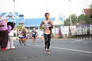 BIB: 26564
                            <button type="button" onclick="openModal(11218183)" class="btn btn-primary btn-sm float-right btn-popup" data-toggle="modal" data-target=".modal-high-quality">
                        <i class="fas fa-shopping-cart"></i> Add to Cart
                    </button>
                                            <button type="button" onclick="isThisMe(11218183, true)" class="btn btn-success btn-sm float-right btn-popup btn-isme hidden" data-toggle="tooltip" data-placement="bottom" title="นี่คือรูปของคุณใช่ไหม คลิกที่นี่เพื่อเอาเข้าอัลบั้ม">
                        <i class="fas fa-plus"></i> Add to album
                    </button>
                    <button type="button" onclick="isThisMe(11218183, false)" class="btn btn-warning btn-sm float-right btn-popup btn-isnotme hidden">
                        <i class="fas fa-ban"></i> Remove from album
                    </button>