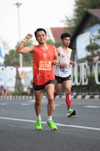 BIB: 25783, 4136
                            <button type="button" onclick="openModal(11228403)" class="btn btn-primary btn-sm float-right btn-popup" data-toggle="modal" data-target=".modal-high-quality">
                        <i class="fas fa-shopping-cart"></i> Add to Cart
                    </button>
                                            <button type="button" onclick="isThisMe(11228403, true)" class="btn btn-success btn-sm float-right btn-popup btn-isme hidden" data-toggle="tooltip" data-placement="bottom" title="นี่คือรูปของคุณใช่ไหม คลิกที่นี่เพื่อเอาเข้าอัลบั้ม">
                        <i class="fas fa-plus"></i> Add to album
                    </button>
                    <button type="button" onclick="isThisMe(11228403, false)" class="btn btn-warning btn-sm float-right btn-popup btn-isnotme hidden">
                        <i class="fas fa-ban"></i> Remove from album
                    </button>