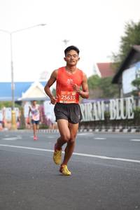 BIB: 25633
                            <button type="button" onclick="openModal(11227132)" class="btn btn-primary btn-sm float-right btn-popup" data-toggle="modal" data-target=".modal-high-quality">
                        <i class="fas fa-shopping-cart"></i> Add to Cart
                    </button>
                                            <button type="button" onclick="isThisMe(11227132, true)" class="btn btn-success btn-sm float-right btn-popup btn-isme hidden" data-toggle="tooltip" data-placement="bottom" title="นี่คือรูปของคุณใช่ไหม คลิกที่นี่เพื่อเอาเข้าอัลบั้ม">
                        <i class="fas fa-plus"></i> Add to album
                    </button>
                    <button type="button" onclick="isThisMe(11227132, false)" class="btn btn-warning btn-sm float-right btn-popup btn-isnotme hidden">
                        <i class="fas fa-ban"></i> Remove from album
                    </button>