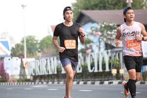 BIB: 20186, 26261
                            <button type="button" onclick="openModal(11234680)" class="btn btn-primary btn-sm float-right btn-popup" data-toggle="modal" data-target=".modal-high-quality">
                        <i class="fas fa-shopping-cart"></i> Add to Cart
                    </button>
                                            <button type="button" onclick="isThisMe(11234680, true)" class="btn btn-success btn-sm float-right btn-popup btn-isme hidden" data-toggle="tooltip" data-placement="bottom" title="นี่คือรูปของคุณใช่ไหม คลิกที่นี่เพื่อเอาเข้าอัลบั้ม">
                        <i class="fas fa-plus"></i> Add to album
                    </button>
                    <button type="button" onclick="isThisMe(11234680, false)" class="btn btn-warning btn-sm float-right btn-popup btn-isnotme hidden">
                        <i class="fas fa-ban"></i> Remove from album
                    </button>