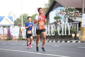 BIB: 26578, 20297
                            <button type="button" onclick="openModal(11234307)" class="btn btn-primary btn-sm float-right btn-popup" data-toggle="modal" data-target=".modal-high-quality">
                        <i class="fas fa-shopping-cart"></i> Add to Cart
                    </button>
                                            <button type="button" onclick="isThisMe(11234307, true)" class="btn btn-success btn-sm float-right btn-popup btn-isme hidden" data-toggle="tooltip" data-placement="bottom" title="นี่คือรูปของคุณใช่ไหม คลิกที่นี่เพื่อเอาเข้าอัลบั้ม">
                        <i class="fas fa-plus"></i> Add to album
                    </button>
                    <button type="button" onclick="isThisMe(11234307, false)" class="btn btn-warning btn-sm float-right btn-popup btn-isnotme hidden">
                        <i class="fas fa-ban"></i> Remove from album
                    </button>