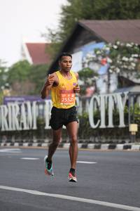 BIB: 25525
                            <button type="button" onclick="openModal(11216892)" class="btn btn-primary btn-sm float-right btn-popup" data-toggle="modal" data-target=".modal-high-quality">
                        <i class="fas fa-shopping-cart"></i> Add to Cart
                    </button>
                                            <button type="button" onclick="isThisMe(11216892, true)" class="btn btn-success btn-sm float-right btn-popup btn-isme hidden" data-toggle="tooltip" data-placement="bottom" title="นี่คือรูปของคุณใช่ไหม คลิกที่นี่เพื่อเอาเข้าอัลบั้ม">
                        <i class="fas fa-plus"></i> Add to album
                    </button>
                    <button type="button" onclick="isThisMe(11216892, false)" class="btn btn-warning btn-sm float-right btn-popup btn-isnotme hidden">
                        <i class="fas fa-ban"></i> Remove from album
                    </button>