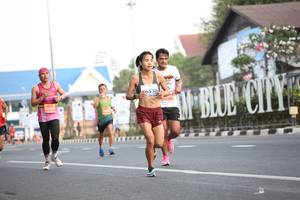 BIB: 6538, 2040
                            <button type="button" onclick="openModal(11224606)" class="btn btn-primary btn-sm float-right btn-popup" data-toggle="modal" data-target=".modal-high-quality">
                        <i class="fas fa-shopping-cart"></i> Add to Cart
                    </button>
                                            <button type="button" onclick="isThisMe(11224606, true)" class="btn btn-success btn-sm float-right btn-popup btn-isme hidden" data-toggle="tooltip" data-placement="bottom" title="นี่คือรูปของคุณใช่ไหม คลิกที่นี่เพื่อเอาเข้าอัลบั้ม">
                        <i class="fas fa-plus"></i> Add to album
                    </button>
                    <button type="button" onclick="isThisMe(11224606, false)" class="btn btn-warning btn-sm float-right btn-popup btn-isnotme hidden">
                        <i class="fas fa-ban"></i> Remove from album
                    </button>