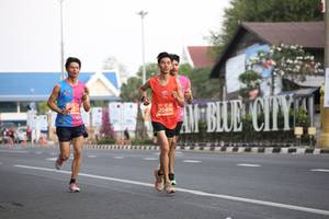 BIB: 20496
                            <button type="button" onclick="openModal(11215660)" class="btn btn-primary btn-sm float-right btn-popup" data-toggle="modal" data-target=".modal-high-quality">
                        <i class="fas fa-shopping-cart"></i> Add to Cart
                    </button>
                                            <button type="button" onclick="isThisMe(11215660, true)" class="btn btn-success btn-sm float-right btn-popup btn-isme hidden" data-toggle="tooltip" data-placement="bottom" title="นี่คือรูปของคุณใช่ไหม คลิกที่นี่เพื่อเอาเข้าอัลบั้ม">
                        <i class="fas fa-plus"></i> Add to album
                    </button>
                    <button type="button" onclick="isThisMe(11215660, false)" class="btn btn-warning btn-sm float-right btn-popup btn-isnotme hidden">
                        <i class="fas fa-ban"></i> Remove from album
                    </button>