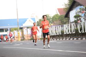 BIB: 83203, 25079
                            <button type="button" onclick="openModal(11233204)" class="btn btn-primary btn-sm float-right btn-popup" data-toggle="modal" data-target=".modal-high-quality">
                        <i class="fas fa-shopping-cart"></i> Add to Cart
                    </button>
                                            <button type="button" onclick="isThisMe(11233204, true)" class="btn btn-success btn-sm float-right btn-popup btn-isme hidden" data-toggle="tooltip" data-placement="bottom" title="นี่คือรูปของคุณใช่ไหม คลิกที่นี่เพื่อเอาเข้าอัลบั้ม">
                        <i class="fas fa-plus"></i> Add to album
                    </button>
                    <button type="button" onclick="isThisMe(11233204, false)" class="btn btn-warning btn-sm float-right btn-popup btn-isnotme hidden">
                        <i class="fas fa-ban"></i> Remove from album
                    </button>