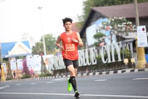 BIB: 20458
                            <button type="button" onclick="openModal(11224920)" class="btn btn-primary btn-sm float-right btn-popup" data-toggle="modal" data-target=".modal-high-quality">
                        <i class="fas fa-shopping-cart"></i> Add to Cart
                    </button>
                                            <button type="button" onclick="isThisMe(11224920, true)" class="btn btn-success btn-sm float-right btn-popup btn-isme hidden" data-toggle="tooltip" data-placement="bottom" title="นี่คือรูปของคุณใช่ไหม คลิกที่นี่เพื่อเอาเข้าอัลบั้ม">
                        <i class="fas fa-plus"></i> Add to album
                    </button>
                    <button type="button" onclick="isThisMe(11224920, false)" class="btn btn-warning btn-sm float-right btn-popup btn-isnotme hidden">
                        <i class="fas fa-ban"></i> Remove from album
                    </button>