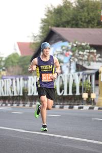 BIB: 20145
                            <button type="button" onclick="openModal(11235017)" class="btn btn-primary btn-sm float-right btn-popup" data-toggle="modal" data-target=".modal-high-quality">
                        <i class="fas fa-shopping-cart"></i> Add to Cart
                    </button>
                                            <button type="button" onclick="isThisMe(11235017, true)" class="btn btn-success btn-sm float-right btn-popup btn-isme hidden" data-toggle="tooltip" data-placement="bottom" title="นี่คือรูปของคุณใช่ไหม คลิกที่นี่เพื่อเอาเข้าอัลบั้ม">
                        <i class="fas fa-plus"></i> Add to album
                    </button>
                    <button type="button" onclick="isThisMe(11235017, false)" class="btn btn-warning btn-sm float-right btn-popup btn-isnotme hidden">
                        <i class="fas fa-ban"></i> Remove from album
                    </button>