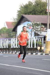BIB: 26045
                            <button type="button" onclick="openModal(11234912)" class="btn btn-primary btn-sm float-right btn-popup" data-toggle="modal" data-target=".modal-high-quality">
                        <i class="fas fa-shopping-cart"></i> Add to Cart
                    </button>
                                            <button type="button" onclick="isThisMe(11234912, true)" class="btn btn-success btn-sm float-right btn-popup btn-isme hidden" data-toggle="tooltip" data-placement="bottom" title="นี่คือรูปของคุณใช่ไหม คลิกที่นี่เพื่อเอาเข้าอัลบั้ม">
                        <i class="fas fa-plus"></i> Add to album
                    </button>
                    <button type="button" onclick="isThisMe(11234912, false)" class="btn btn-warning btn-sm float-right btn-popup btn-isnotme hidden">
                        <i class="fas fa-ban"></i> Remove from album
                    </button>