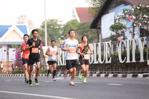BIB: 25878, 258721
                            <button type="button" onclick="openModal(11250452)" class="btn btn-primary btn-sm float-right btn-popup" data-toggle="modal" data-target=".modal-high-quality">
                        <i class="fas fa-shopping-cart"></i> Add to Cart
                    </button>
                                            <button type="button" onclick="isThisMe(11250452, true)" class="btn btn-success btn-sm float-right btn-popup btn-isme hidden" data-toggle="tooltip" data-placement="bottom" title="นี่คือรูปของคุณใช่ไหม คลิกที่นี่เพื่อเอาเข้าอัลบั้ม">
                        <i class="fas fa-plus"></i> Add to album
                    </button>
                    <button type="button" onclick="isThisMe(11250452, false)" class="btn btn-warning btn-sm float-right btn-popup btn-isnotme hidden">
                        <i class="fas fa-ban"></i> Remove from album
                    </button>