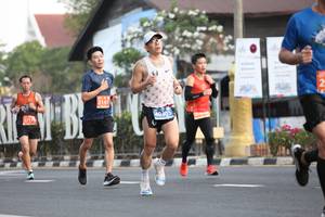 BIB: 2141, 40405
                            <button type="button" onclick="openModal(11250116)" class="btn btn-primary btn-sm float-right btn-popup" data-toggle="modal" data-target=".modal-high-quality">
                        <i class="fas fa-shopping-cart"></i> Add to Cart
                    </button>
                                            <button type="button" onclick="isThisMe(11250116, true)" class="btn btn-success btn-sm float-right btn-popup btn-isme hidden" data-toggle="tooltip" data-placement="bottom" title="นี่คือรูปของคุณใช่ไหม คลิกที่นี่เพื่อเอาเข้าอัลบั้ม">
                        <i class="fas fa-plus"></i> Add to album
                    </button>
                    <button type="button" onclick="isThisMe(11250116, false)" class="btn btn-warning btn-sm float-right btn-popup btn-isnotme hidden">
                        <i class="fas fa-ban"></i> Remove from album
                    </button>