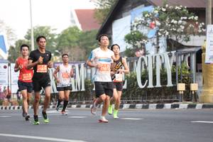 BIB: 25878, 25872, 20719, 2817
                            <button type="button" onclick="openModal(11250476)" class="btn btn-primary btn-sm float-right btn-popup" data-toggle="modal" data-target=".modal-high-quality">
                        <i class="fas fa-shopping-cart"></i> Add to Cart
                    </button>
                                            <button type="button" onclick="isThisMe(11250476, true)" class="btn btn-success btn-sm float-right btn-popup btn-isme hidden" data-toggle="tooltip" data-placement="bottom" title="นี่คือรูปของคุณใช่ไหม คลิกที่นี่เพื่อเอาเข้าอัลบั้ม">
                        <i class="fas fa-plus"></i> Add to album
                    </button>
                    <button type="button" onclick="isThisMe(11250476, false)" class="btn btn-warning btn-sm float-right btn-popup btn-isnotme hidden">
                        <i class="fas fa-ban"></i> Remove from album
                    </button>