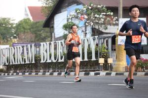 BIB: 2141
                            <button type="button" onclick="openModal(11250224)" class="btn btn-primary btn-sm float-right btn-popup" data-toggle="modal" data-target=".modal-high-quality">
                        <i class="fas fa-shopping-cart"></i> Add to Cart
                    </button>
                                            <button type="button" onclick="isThisMe(11250224, true)" class="btn btn-success btn-sm float-right btn-popup btn-isme hidden" data-toggle="tooltip" data-placement="bottom" title="นี่คือรูปของคุณใช่ไหม คลิกที่นี่เพื่อเอาเข้าอัลบั้ม">
                        <i class="fas fa-plus"></i> Add to album
                    </button>
                    <button type="button" onclick="isThisMe(11250224, false)" class="btn btn-warning btn-sm float-right btn-popup btn-isnotme hidden">
                        <i class="fas fa-ban"></i> Remove from album
                    </button>