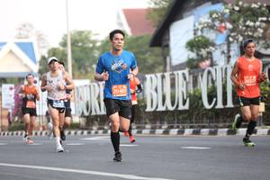 BIB: 26323, 20487
                            <button type="button" onclick="openModal(11250037)" class="btn btn-primary btn-sm float-right btn-popup" data-toggle="modal" data-target=".modal-high-quality">
                        <i class="fas fa-shopping-cart"></i> Add to Cart
                    </button>
                                            <button type="button" onclick="isThisMe(11250037, true)" class="btn btn-success btn-sm float-right btn-popup btn-isme hidden" data-toggle="tooltip" data-placement="bottom" title="นี่คือรูปของคุณใช่ไหม คลิกที่นี่เพื่อเอาเข้าอัลบั้ม">
                        <i class="fas fa-plus"></i> Add to album
                    </button>
                    <button type="button" onclick="isThisMe(11250037, false)" class="btn btn-warning btn-sm float-right btn-popup btn-isnotme hidden">
                        <i class="fas fa-ban"></i> Remove from album
                    </button>