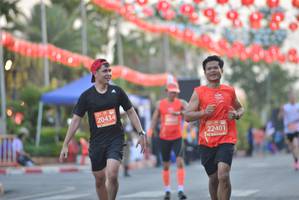 BIB: 20434, 22401
                            <button type="button" onclick="openModal(11113899)" class="btn btn-primary btn-sm float-right btn-popup" data-toggle="modal" data-target=".modal-high-quality">
                        <i class="fas fa-shopping-cart"></i> Add to Cart
                    </button>
                                            <button type="button" onclick="isThisMe(11113899, true)" class="btn btn-success btn-sm float-right btn-popup btn-isme hidden" data-toggle="tooltip" data-placement="bottom" title="นี่คือรูปของคุณใช่ไหม คลิกที่นี่เพื่อเอาเข้าอัลบั้ม">
                        <i class="fas fa-plus"></i> Add to album
                    </button>
                    <button type="button" onclick="isThisMe(11113899, false)" class="btn btn-warning btn-sm float-right btn-popup btn-isnotme hidden">
                        <i class="fas fa-ban"></i> Remove from album
                    </button>