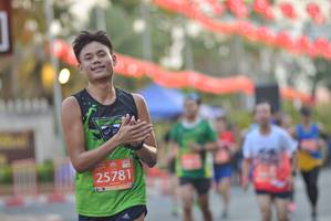BIB: 25781
                            <button type="button" onclick="openModal(11110729)" class="btn btn-primary btn-sm float-right btn-popup" data-toggle="modal" data-target=".modal-high-quality">
                        <i class="fas fa-shopping-cart"></i> Add to Cart
                    </button>
                                            <button type="button" onclick="isThisMe(11110729, true)" class="btn btn-success btn-sm float-right btn-popup btn-isme hidden" data-toggle="tooltip" data-placement="bottom" title="นี่คือรูปของคุณใช่ไหม คลิกที่นี่เพื่อเอาเข้าอัลบั้ม">
                        <i class="fas fa-plus"></i> Add to album
                    </button>
                    <button type="button" onclick="isThisMe(11110729, false)" class="btn btn-warning btn-sm float-right btn-popup btn-isnotme hidden">
                        <i class="fas fa-ban"></i> Remove from album
                    </button>