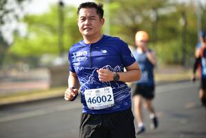 BIB: 2195, 46002
                            <button type="button" onclick="openModal(11106061)" class="btn btn-primary btn-sm float-right btn-popup" data-toggle="modal" data-target=".modal-high-quality">
                        <i class="fas fa-shopping-cart"></i> Add to Cart
                    </button>
                                            <button type="button" onclick="isThisMe(11106061, true)" class="btn btn-success btn-sm float-right btn-popup btn-isme hidden" data-toggle="tooltip" data-placement="bottom" title="นี่คือรูปของคุณใช่ไหม คลิกที่นี่เพื่อเอาเข้าอัลบั้ม">
                        <i class="fas fa-plus"></i> Add to album
                    </button>
                    <button type="button" onclick="isThisMe(11106061, false)" class="btn btn-warning btn-sm float-right btn-popup btn-isnotme hidden">
                        <i class="fas fa-ban"></i> Remove from album
                    </button>