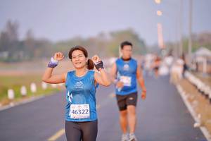 BIB: 52399, 51557
                            <button type="button" onclick="openModal(10537342)" class="btn btn-primary btn-sm float-right btn-popup" data-toggle="modal" data-target=".modal-high-quality">
                        <i class="fas fa-shopping-cart"></i> Add to Cart
                    </button>
                                            <button type="button" onclick="isThisMe(10537342, true)" class="btn btn-success btn-sm float-right btn-popup btn-isme hidden" data-toggle="tooltip" data-placement="bottom" title="นี่คือรูปของคุณใช่ไหม คลิกที่นี่เพื่อเอาเข้าอัลบั้ม">
                        <i class="fas fa-plus"></i> Add to album
                    </button>
                    <button type="button" onclick="isThisMe(10537342, false)" class="btn btn-warning btn-sm float-right btn-popup btn-isnotme hidden">
                        <i class="fas fa-ban"></i> Remove from album
                    </button>