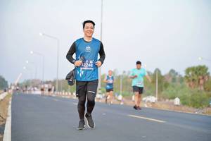 BIB: 51900
                            <button type="button" onclick="openModal(10535414)" class="btn btn-primary btn-sm float-right btn-popup" data-toggle="modal" data-target=".modal-high-quality">
                        <i class="fas fa-shopping-cart"></i> Add to Cart
                    </button>
                                            <button type="button" onclick="isThisMe(10535414, true)" class="btn btn-success btn-sm float-right btn-popup btn-isme hidden" data-toggle="tooltip" data-placement="bottom" title="นี่คือรูปของคุณใช่ไหม คลิกที่นี่เพื่อเอาเข้าอัลบั้ม">
                        <i class="fas fa-plus"></i> Add to album
                    </button>
                    <button type="button" onclick="isThisMe(10535414, false)" class="btn btn-warning btn-sm float-right btn-popup btn-isnotme hidden">
                        <i class="fas fa-ban"></i> Remove from album
                    </button>