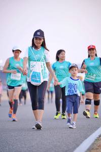 BIB: 51900, 51038
                            <button type="button" onclick="openModal(10535381)" class="btn btn-primary btn-sm float-right btn-popup" data-toggle="modal" data-target=".modal-high-quality">
                        <i class="fas fa-shopping-cart"></i> Add to Cart
                    </button>
                                            <button type="button" onclick="isThisMe(10535381, true)" class="btn btn-success btn-sm float-right btn-popup btn-isme hidden" data-toggle="tooltip" data-placement="bottom" title="นี่คือรูปของคุณใช่ไหม คลิกที่นี่เพื่อเอาเข้าอัลบั้ม">
                        <i class="fas fa-plus"></i> Add to album
                    </button>
                    <button type="button" onclick="isThisMe(10535381, false)" class="btn btn-warning btn-sm float-right btn-popup btn-isnotme hidden">
                        <i class="fas fa-ban"></i> Remove from album
                    </button>