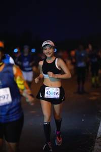 BIB: 43016, 297
                            <button type="button" onclick="openModal(12188865)" class="btn btn-primary btn-sm float-right btn-popup" data-toggle="modal" data-target=".modal-high-quality">
                        <i class="fas fa-shopping-cart"></i> Add to Cart
                    </button>
                                            <button type="button" onclick="isThisMe(12188865, true)" class="btn btn-success btn-sm float-right btn-popup btn-isme hidden" data-toggle="tooltip" data-placement="bottom" title="นี่คือรูปของคุณใช่ไหม คลิกที่นี่เพื่อเอาเข้าอัลบั้ม">
                        <i class="fas fa-plus"></i> Add to album
                    </button>
                    <button type="button" onclick="isThisMe(12188865, false)" class="btn btn-warning btn-sm float-right btn-popup btn-isnotme hidden">
                        <i class="fas fa-ban"></i> Remove from album
                    </button>