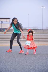 BIB: 52632
                            <button type="button" onclick="openModal(10537661)" class="btn btn-primary btn-sm float-right btn-popup" data-toggle="modal" data-target=".modal-high-quality">
                        <i class="fas fa-shopping-cart"></i> Add to Cart
                    </button>
                                            <button type="button" onclick="isThisMe(10537661, true)" class="btn btn-success btn-sm float-right btn-popup btn-isme hidden" data-toggle="tooltip" data-placement="bottom" title="นี่คือรูปของคุณใช่ไหม คลิกที่นี่เพื่อเอาเข้าอัลบั้ม">
                        <i class="fas fa-plus"></i> Add to album
                    </button>
                    <button type="button" onclick="isThisMe(10537661, false)" class="btn btn-warning btn-sm float-right btn-popup btn-isnotme hidden">
                        <i class="fas fa-ban"></i> Remove from album
                    </button>