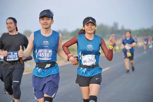 BIB: 51910, 5201
                            <button type="button" onclick="openModal(10533076)" class="btn btn-primary btn-sm float-right btn-popup" data-toggle="modal" data-target=".modal-high-quality">
                        <i class="fas fa-shopping-cart"></i> Add to Cart
                    </button>
                                            <button type="button" onclick="isThisMe(10533076, true)" class="btn btn-success btn-sm float-right btn-popup btn-isme hidden" data-toggle="tooltip" data-placement="bottom" title="นี่คือรูปของคุณใช่ไหม คลิกที่นี่เพื่อเอาเข้าอัลบั้ม">
                        <i class="fas fa-plus"></i> Add to album
                    </button>
                    <button type="button" onclick="isThisMe(10533076, false)" class="btn btn-warning btn-sm float-right btn-popup btn-isnotme hidden">
                        <i class="fas fa-ban"></i> Remove from album
                    </button>