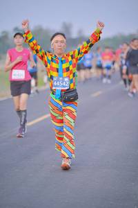 BIB: 5028, 52946, 748
                            <button type="button" onclick="openModal(10531159)" class="btn btn-primary btn-sm float-right btn-popup" data-toggle="modal" data-target=".modal-high-quality">
                        <i class="fas fa-shopping-cart"></i> Add to Cart
                    </button>
                                            <button type="button" onclick="isThisMe(10531159, true)" class="btn btn-success btn-sm float-right btn-popup btn-isme hidden" data-toggle="tooltip" data-placement="bottom" title="นี่คือรูปของคุณใช่ไหม คลิกที่นี่เพื่อเอาเข้าอัลบั้ม">
                        <i class="fas fa-plus"></i> Add to album
                    </button>
                    <button type="button" onclick="isThisMe(10531159, false)" class="btn btn-warning btn-sm float-right btn-popup btn-isnotme hidden">
                        <i class="fas fa-ban"></i> Remove from album
                    </button>